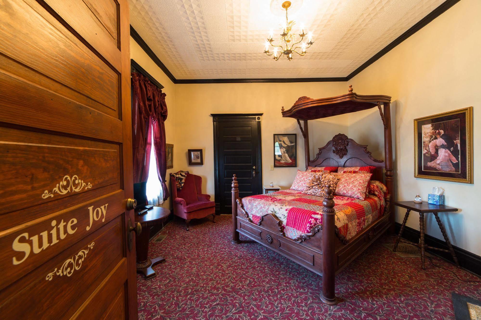 Grand Victorian Inn (Adults Only) Park City Bagian luar foto